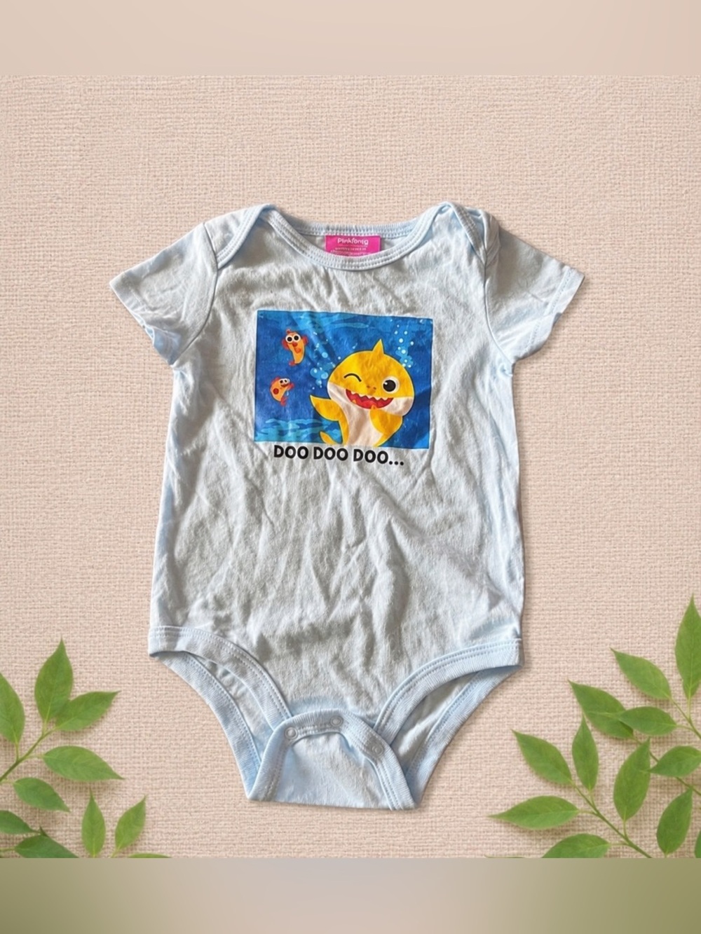 Baby Shark Onesie – Pinkfong 6–12M “Doo Doo Doo”